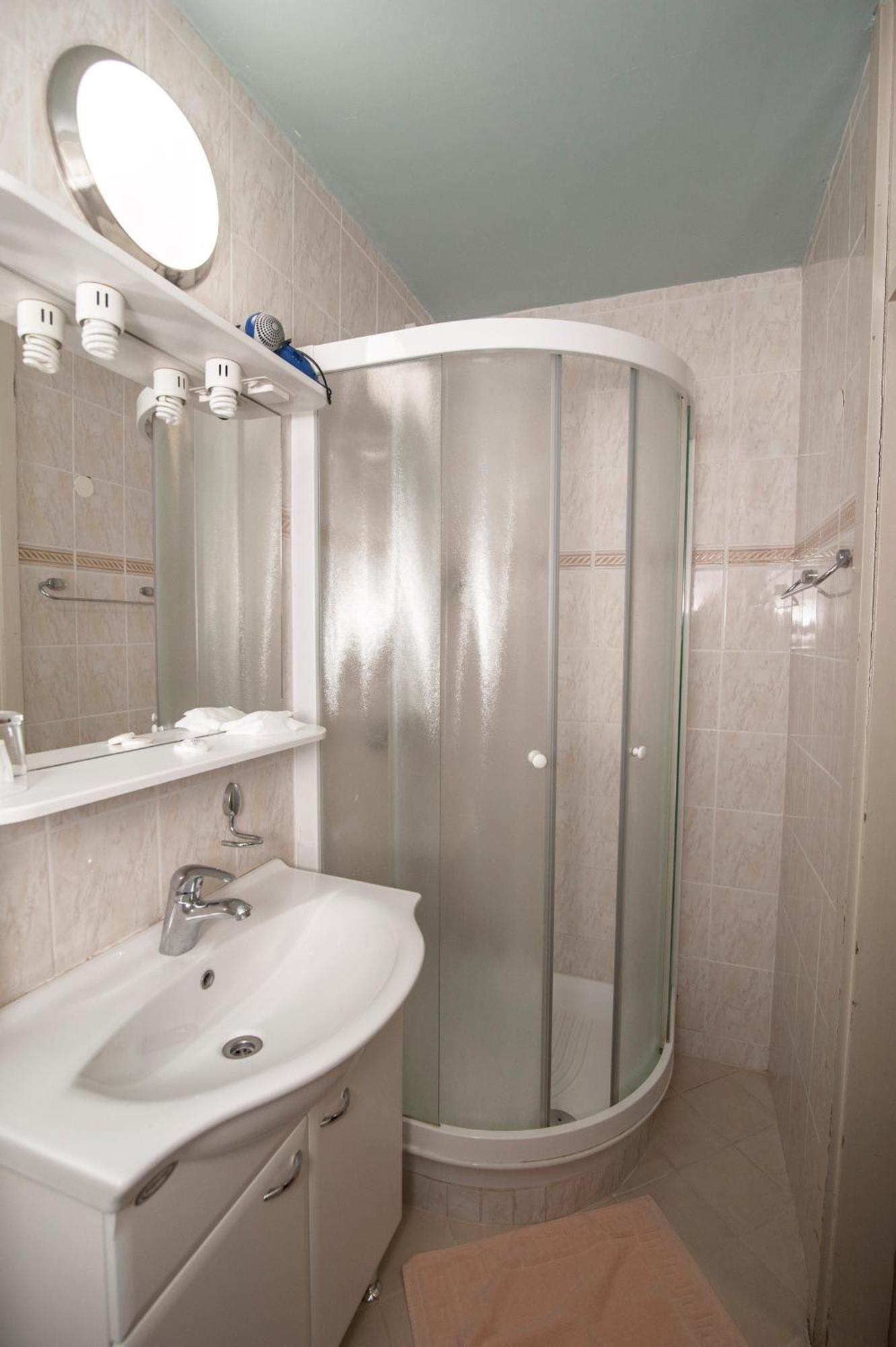 Hotel Faraon Celje Værelse billede