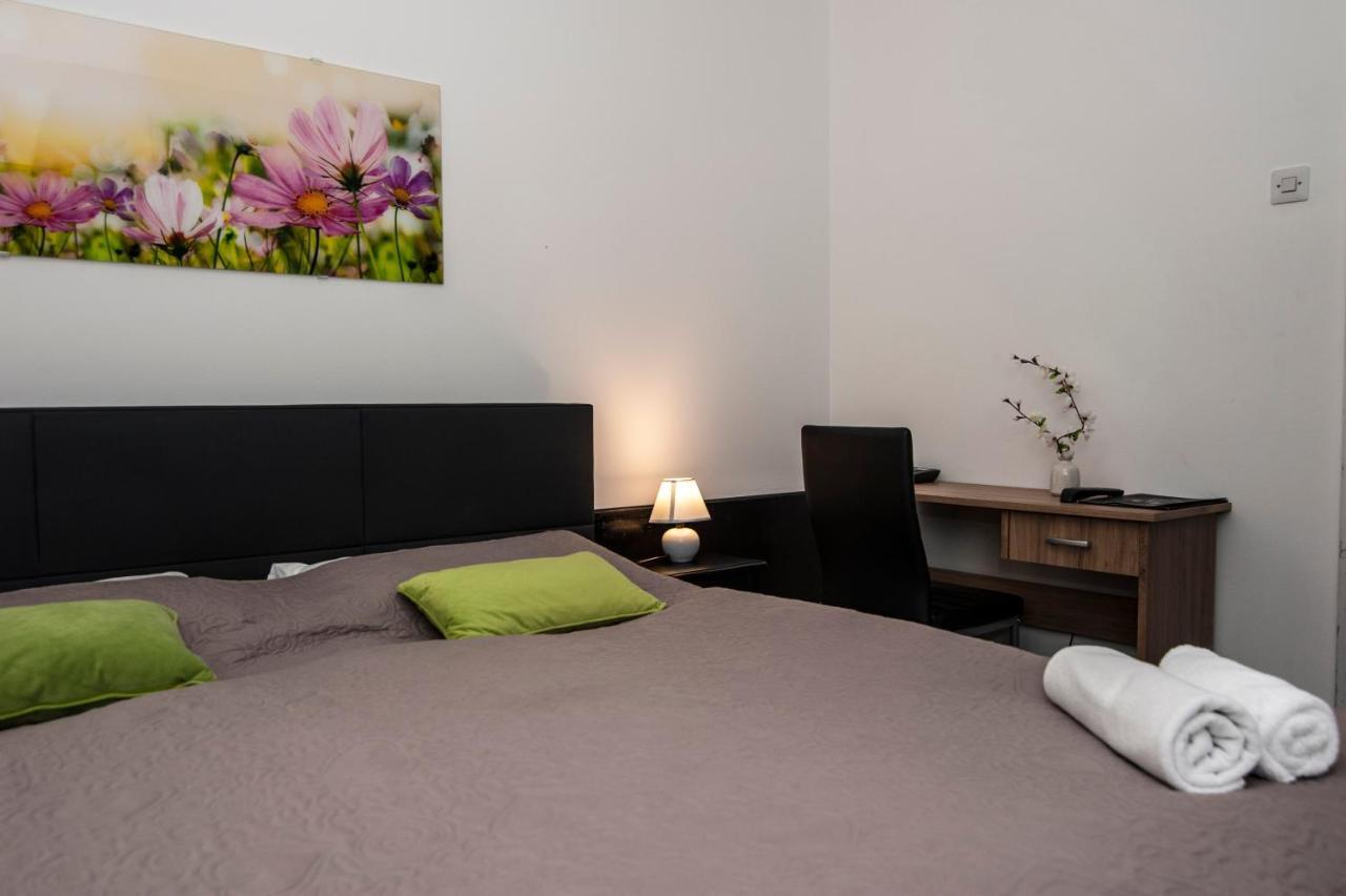 Hotel Faraon Celje Eksteriør billede